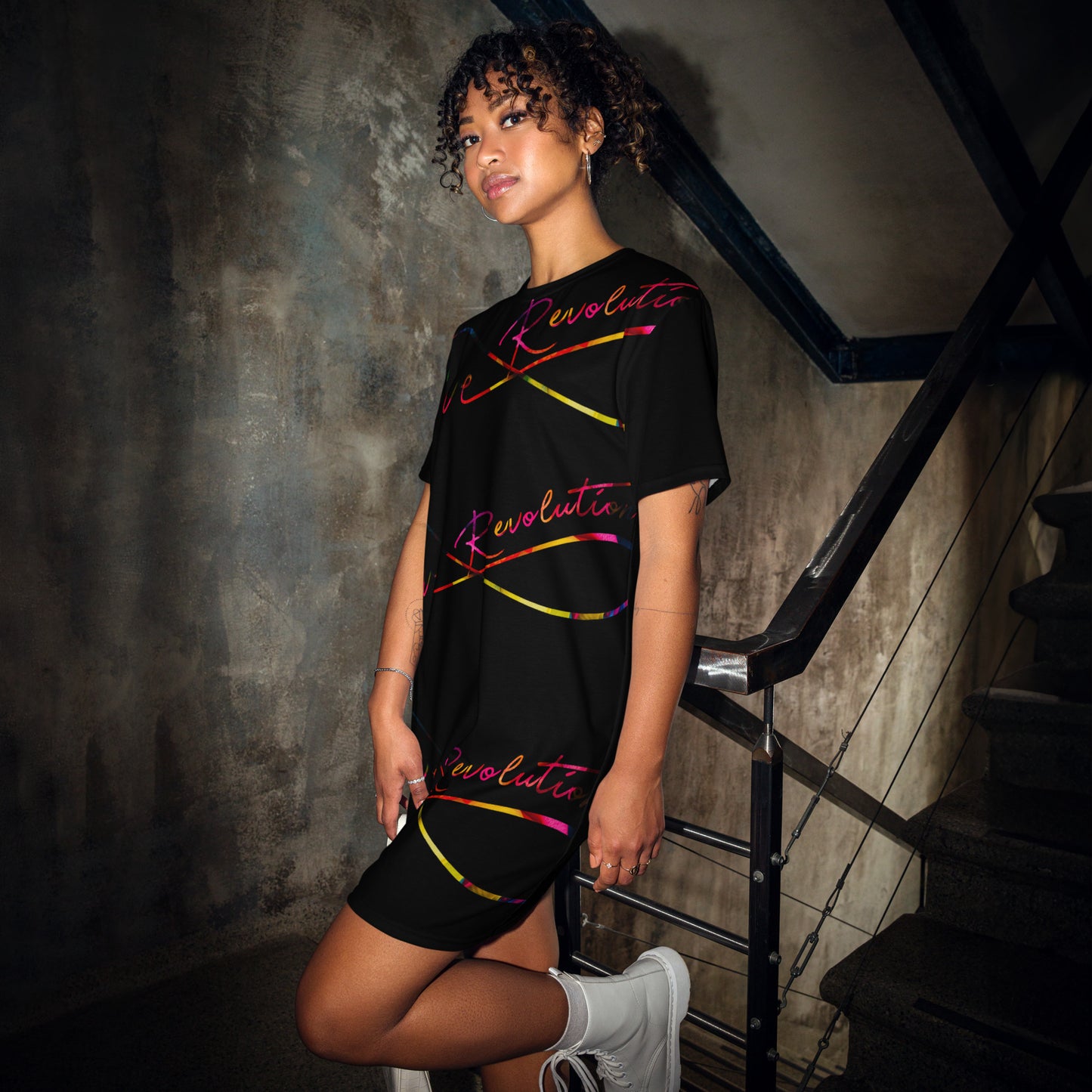 Love Revolution T-shirt dress
