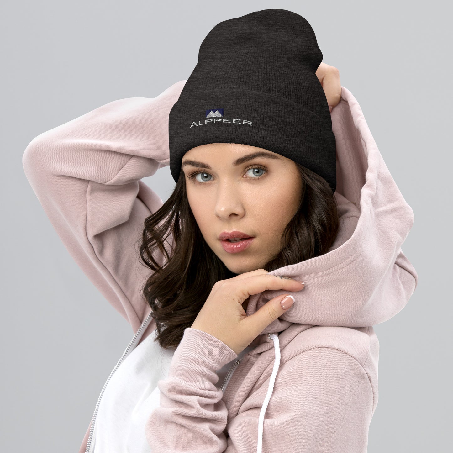 Alppeer Cuffed Beanie