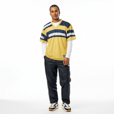 Layered Athletic Look