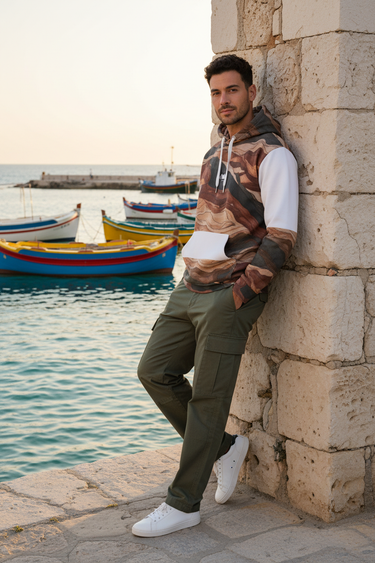 Look 2 – Male Harbor
