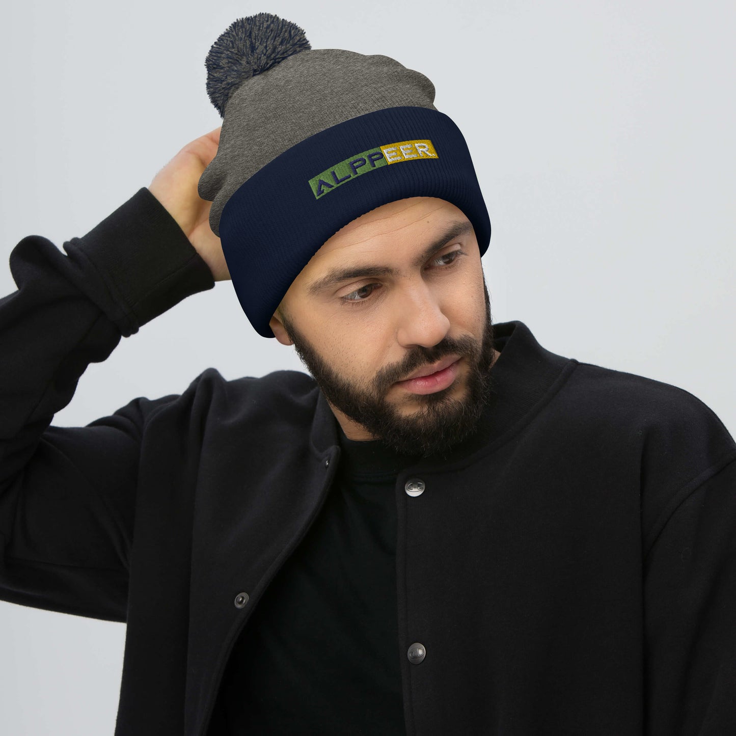 Alppeer Pom-Pom Beanie