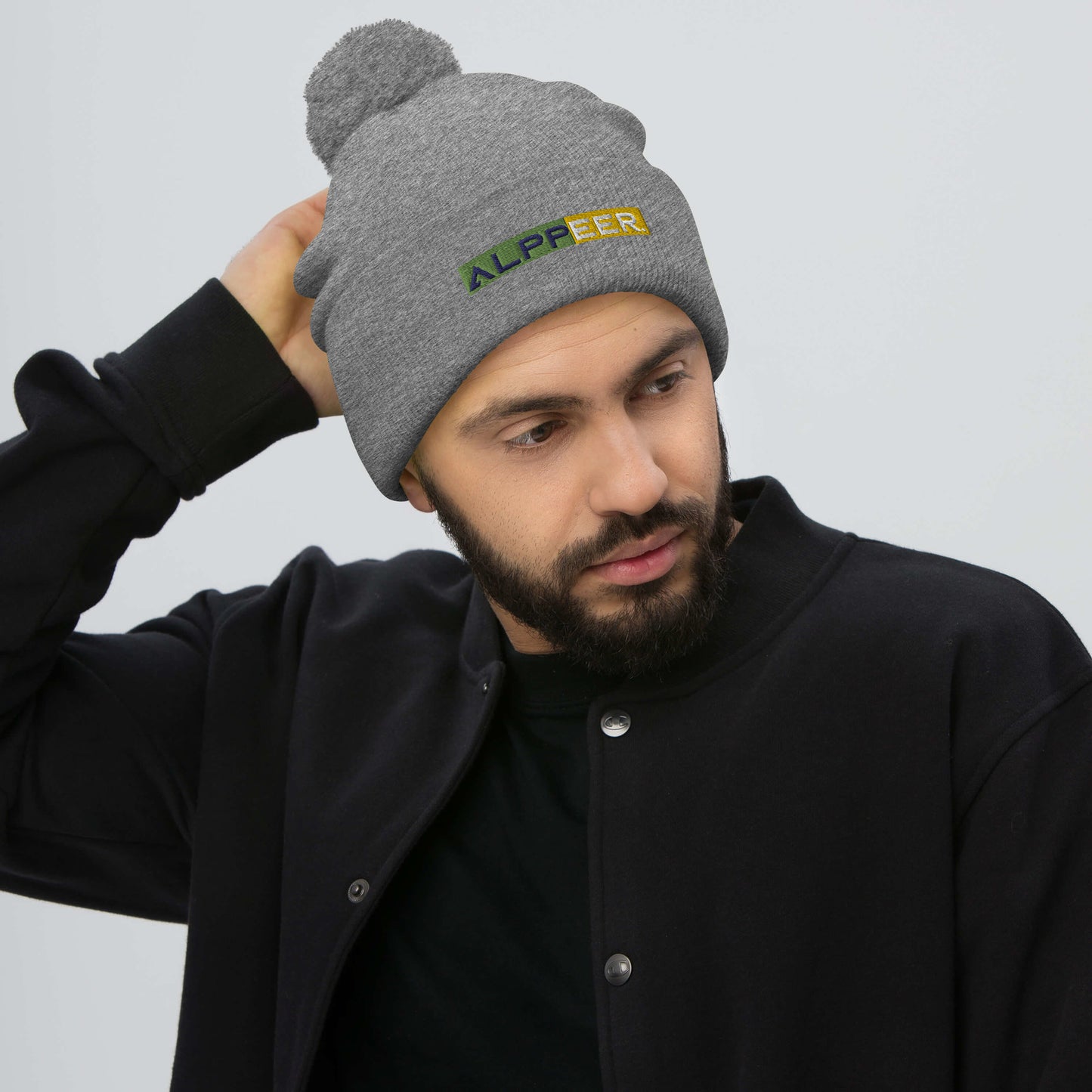 Alppeer Pom-Pom Beanie