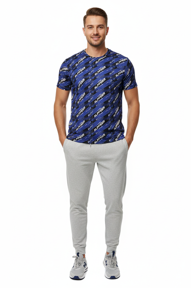 T-shirt with gray joggers front