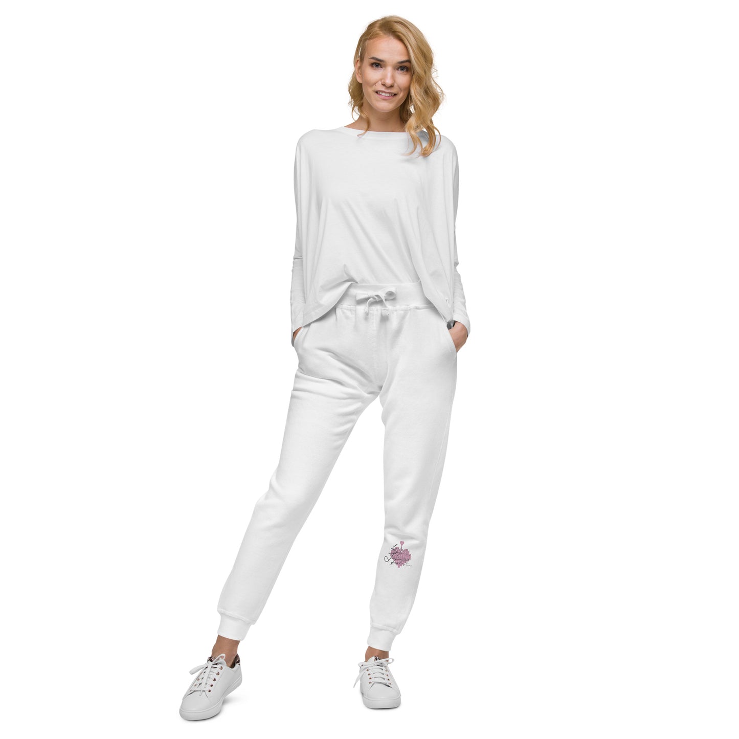 Love & Art fleece sweatpants
