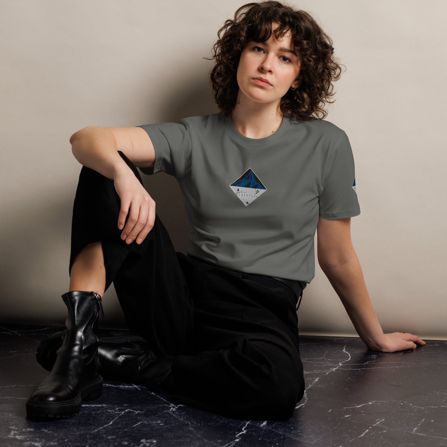 On-slope t-shirt