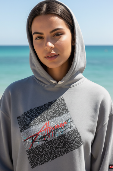 Alppeer Diamond Hoodie – Grey Female Close-Up