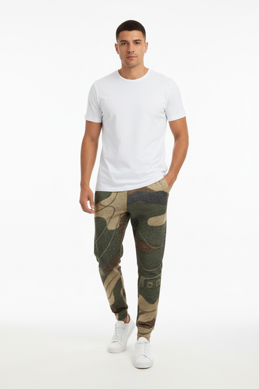 Casual streetwear look