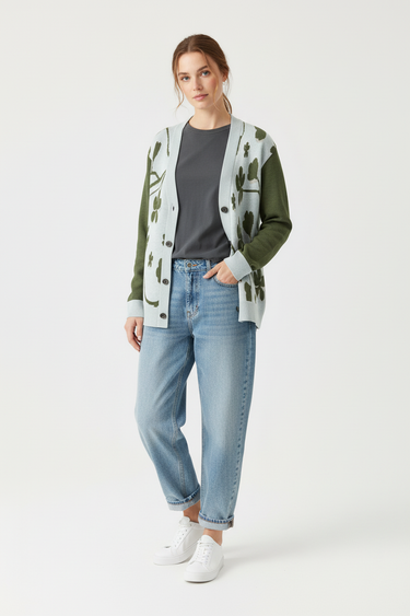 Female model - candid casual styling