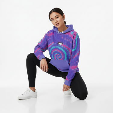 Female model - Crouching pose