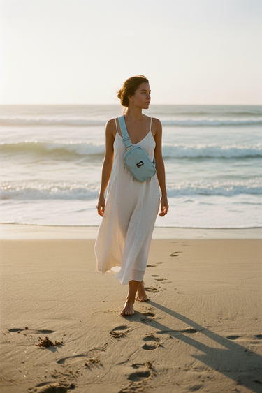 Look 1 Chambray Female Shoreline