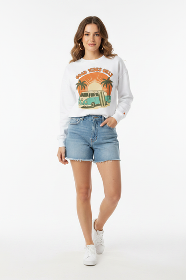 Look 1 - Jean Shorts Light Wash