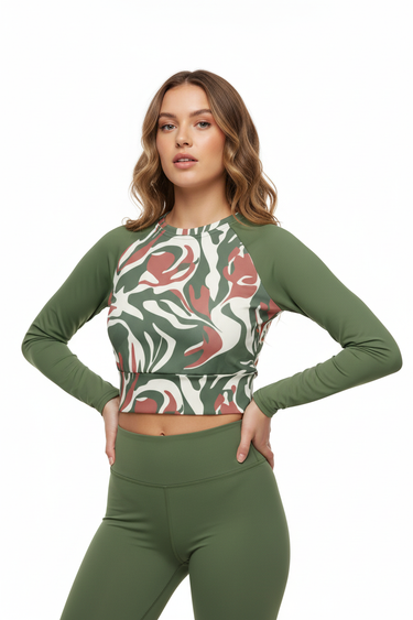 Look 4 - Front view with hands on hips