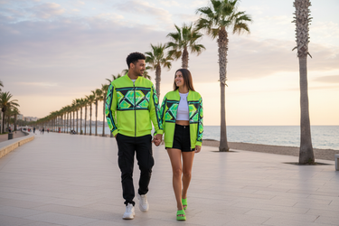 Look 5 – Duo, promenade walk