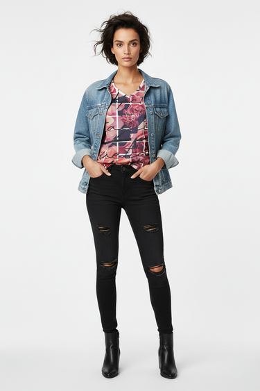 Look 7 - Layered casual with denim jacket