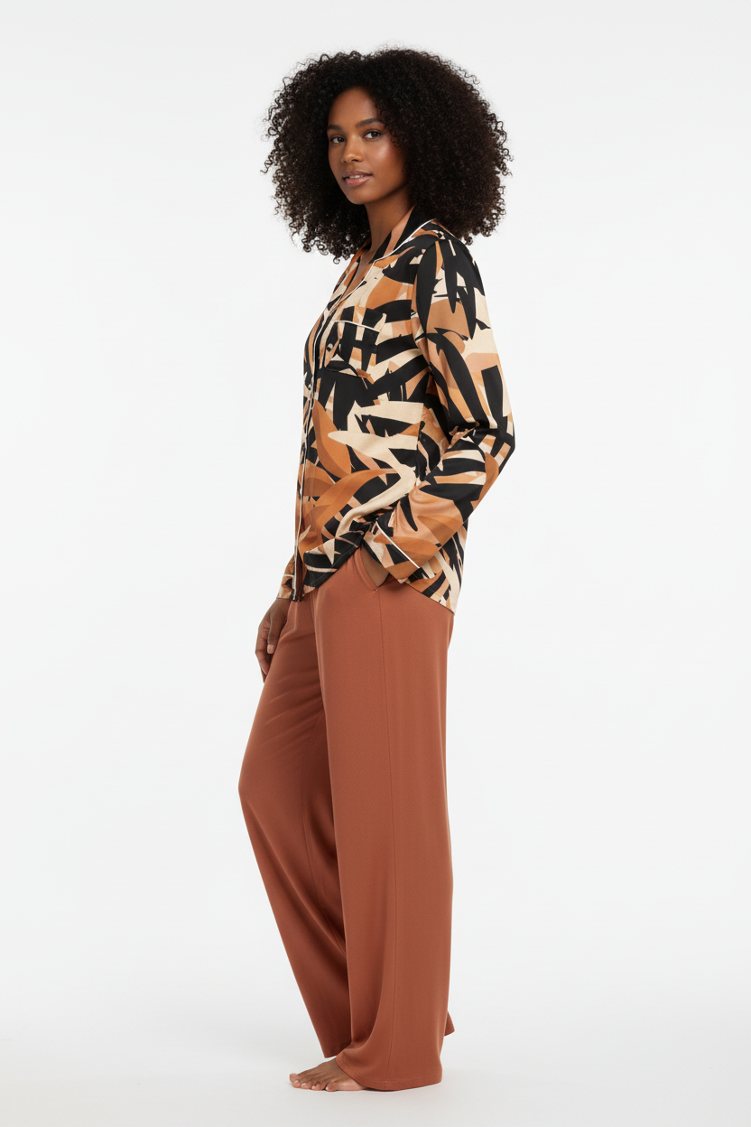 Side view with rust pants